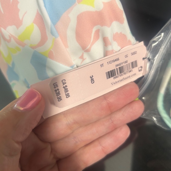 Victoria Secret 34D Camo Floral Push up twist front - Picture 2 of 3